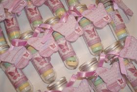 Tubetes com balas
